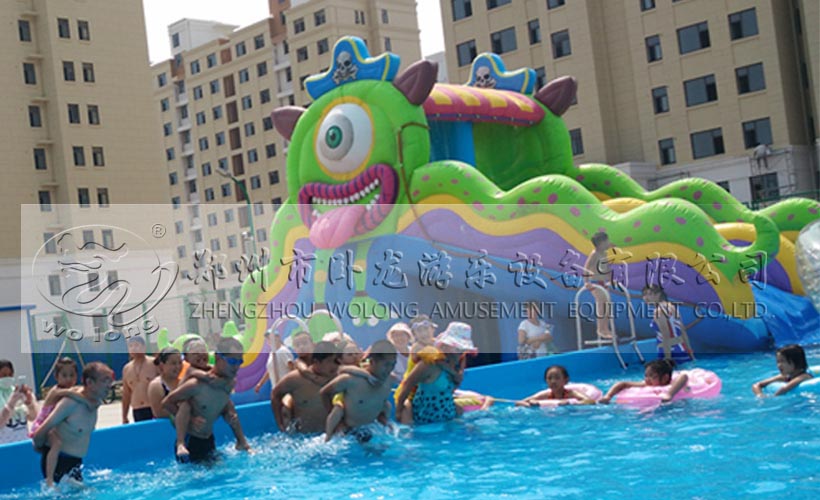 海怪水滑梯2.jpg